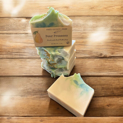 Brightening Goat Milk Soap - Pear Prosecco
