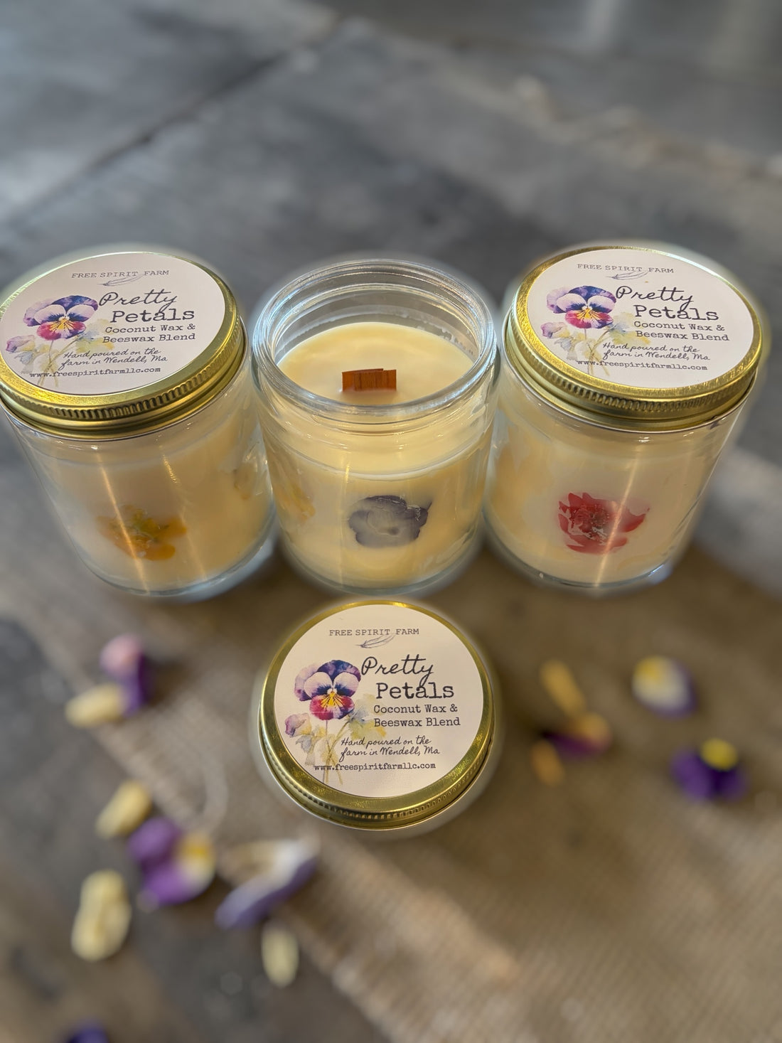 Coconut Beeswax Candle- Pretty Petals
